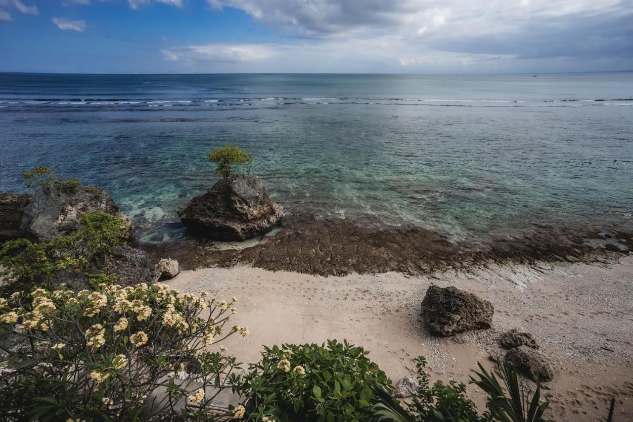 Villa Deeksha Uluwatu Buitenkant foto
