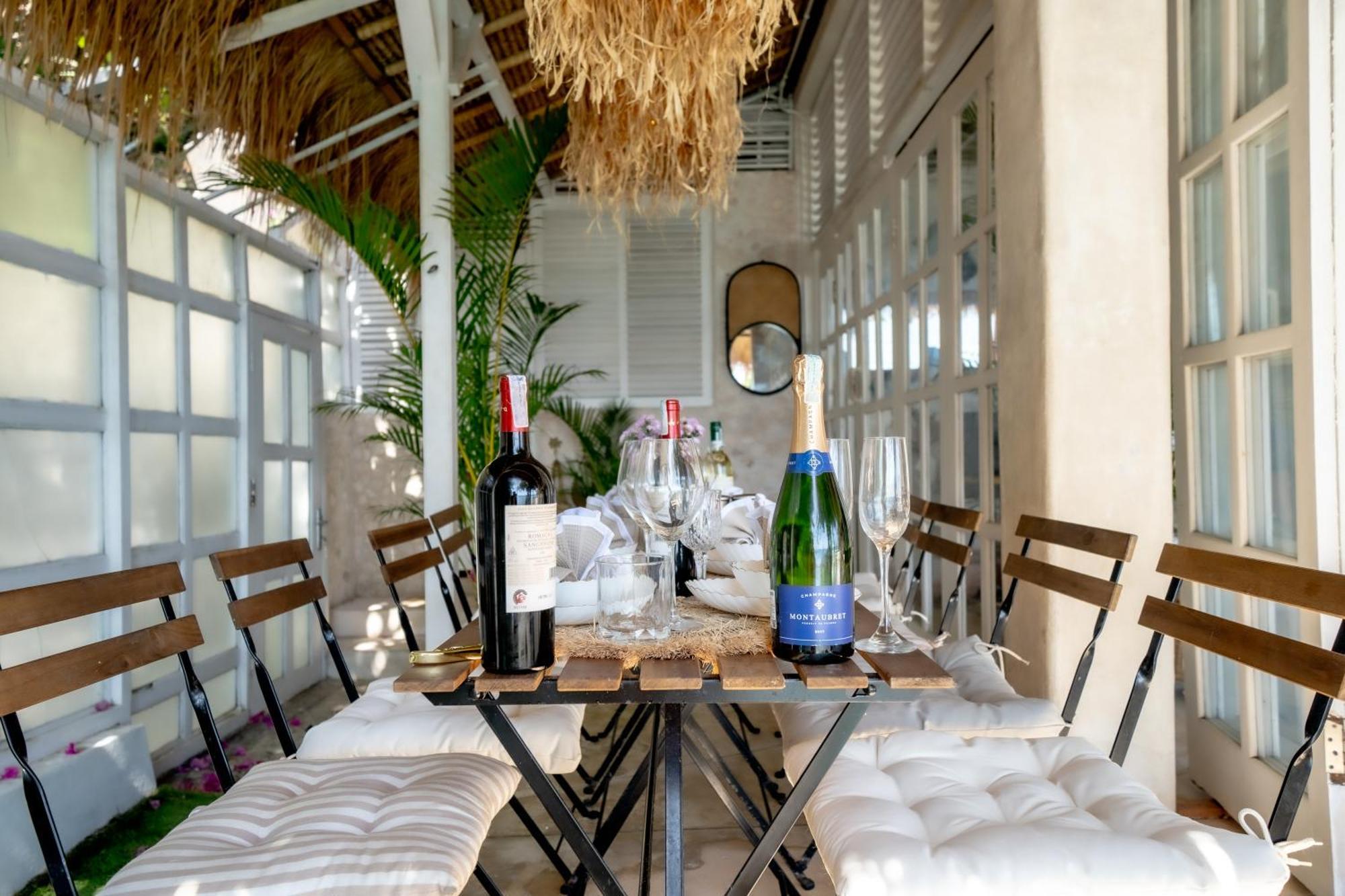 Villa Deeksha Uluwatu Buitenkant foto